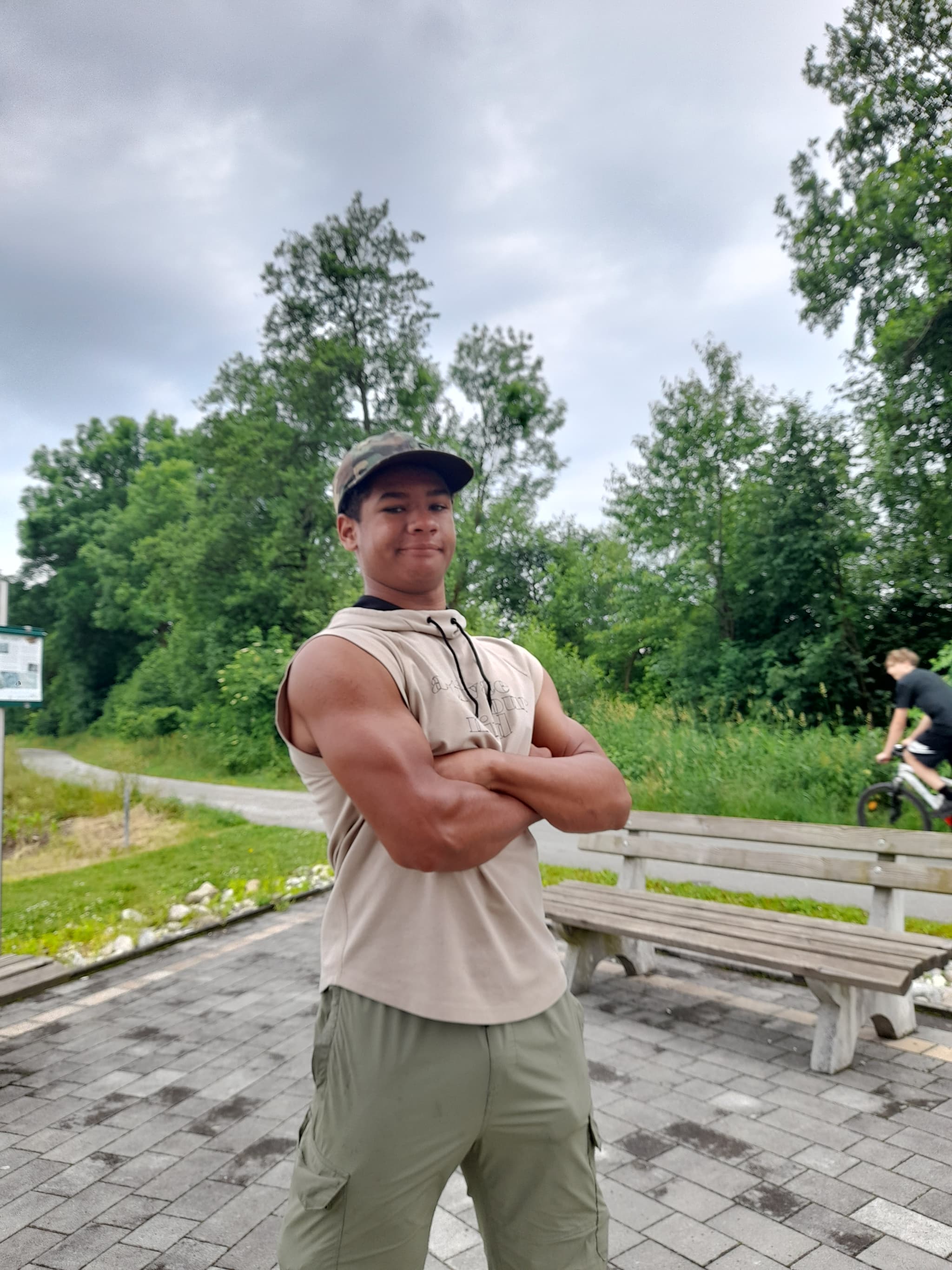 There was an error while loading the image